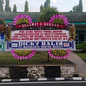 karangan bunga selamat dan sukses
